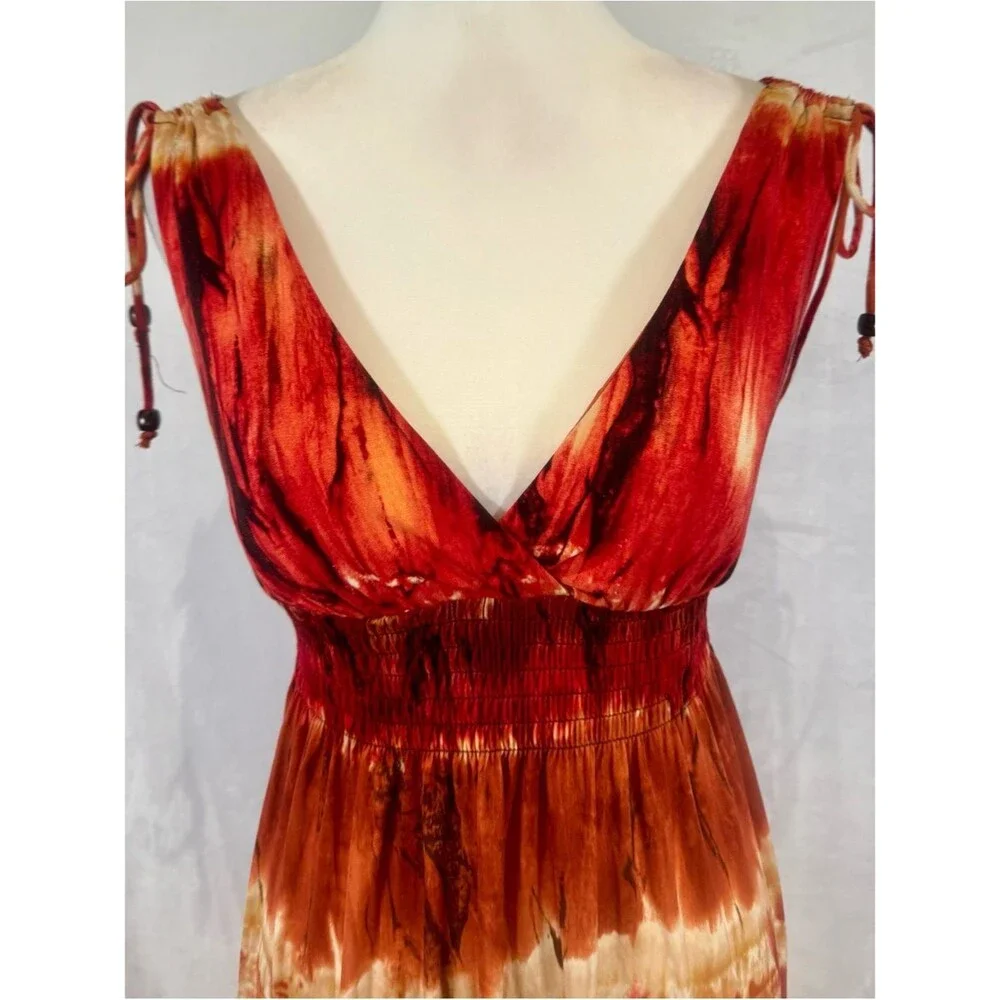 Bisou Bisou burnt orange abstract print smocked maxi dress size 4